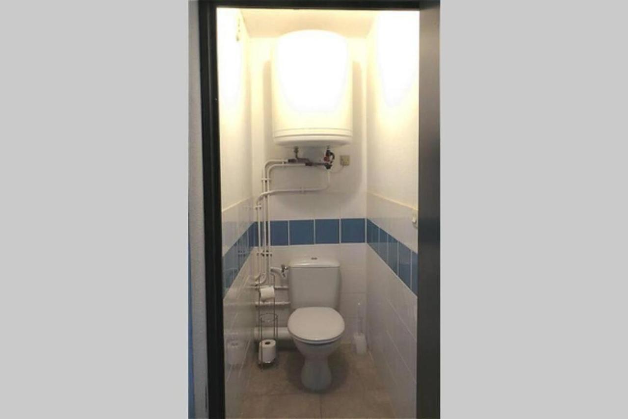 F2 Entier Vue // Balcon + Parking Apartment
