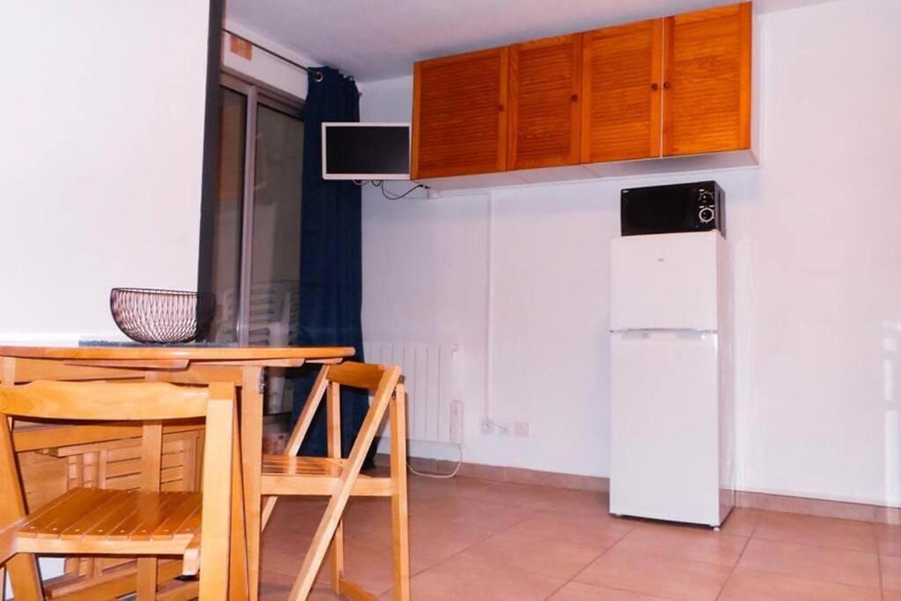 Apartment F2 Entier Vue // Balcon + Parking *