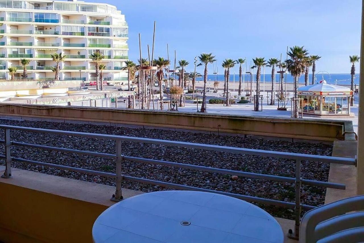 Apartment F2 Entier Vue // Balcon + Parking *